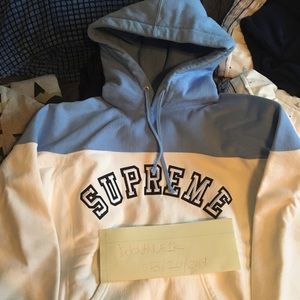Supreme arch logo box logo hoodie